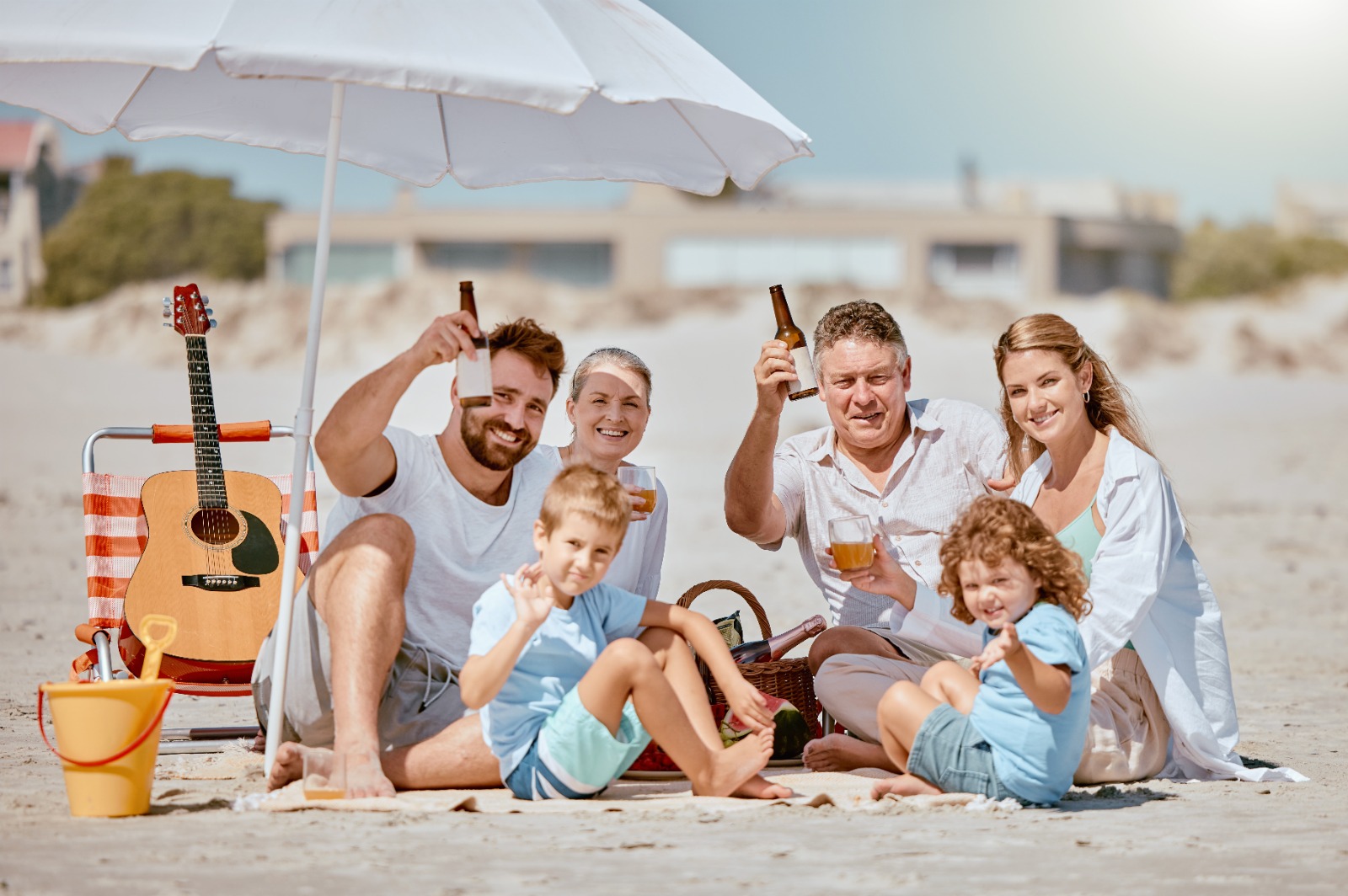 Holiday Friend Finder family travel connection app user testimonial image
